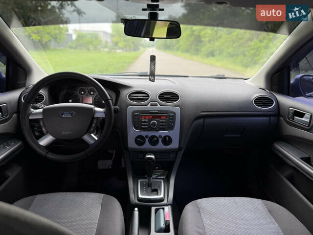 Черный Форд Фокус, объемом двигателя 1.6 л и пробегом 262 тыс. км за 4400 $, фото 14 на Automoto.ua