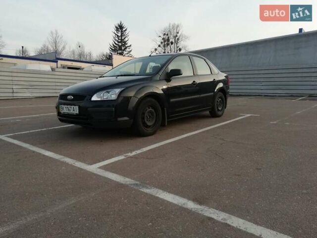 Черный Форд Фокус, объемом двигателя 1.4 л и пробегом 31 тыс. км за 6000 $, фото 7 на Automoto.ua