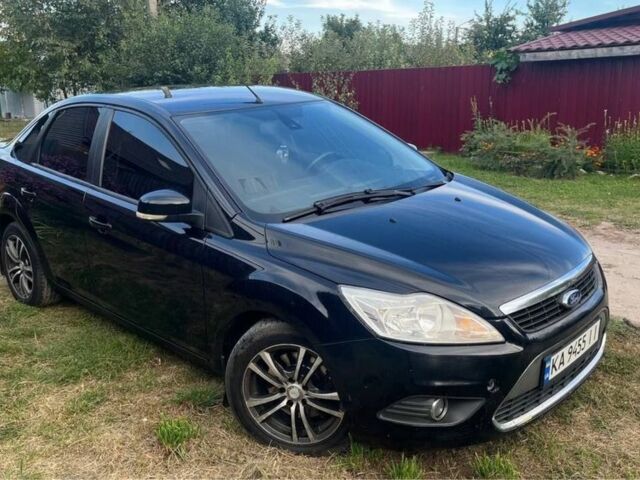 Черный Форд Фокус, объемом двигателя 1.8 л и пробегом 300 тыс. км за 4999 $, фото 1 на Automoto.ua