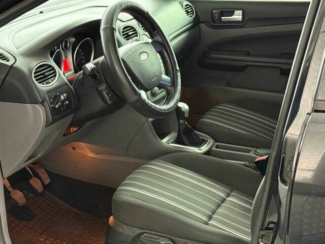 Форд Фокус 2008 в Одессе на Automoto.ua Черный Форд Фокус, объемом двигателя 1.6 л и пробегом 145 тыс. км за 5590 $, фото 12 на Automoto.ua