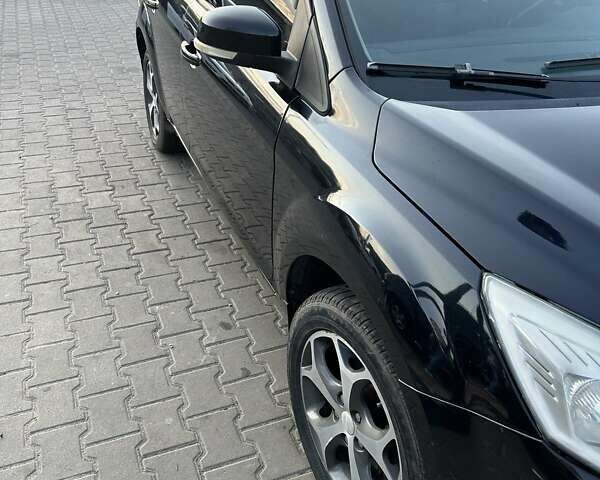 Черный Форд Фокус, объемом двигателя 1.6 л и пробегом 257 тыс. км за 5100 $, фото 5 на Automoto.ua