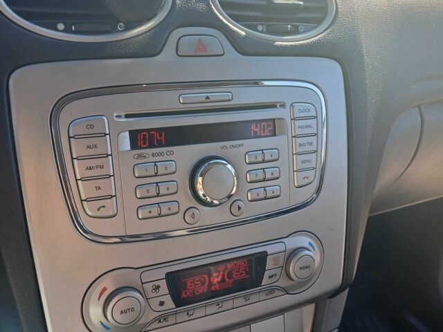 Чорний Форд Фокус, об'ємом двигуна 1.8 л та пробігом 256 тис. км за 4800 $, фото 2 на Automoto.ua