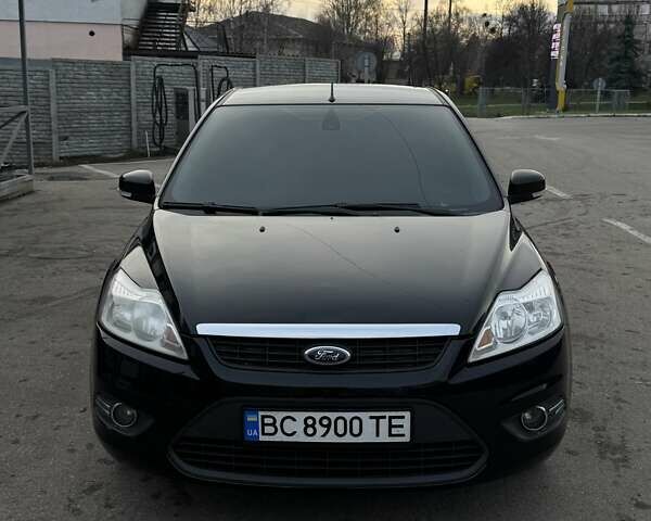 Черный Форд Фокус, объемом двигателя 1.6 л и пробегом 212 тыс. км за 5900 $, фото 1 на Automoto.ua