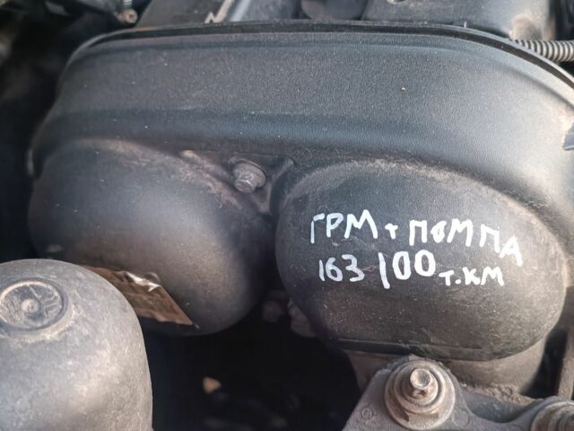 Черный Форд Фокус, объемом двигателя 1.6 л и пробегом 172 тыс. км за 5800 $, фото 20 на Automoto.ua