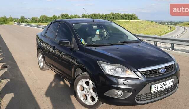 Черный Форд Фокус, объемом двигателя 1.6 л и пробегом 211 тыс. км за 6800 $, фото 9 на Automoto.ua
