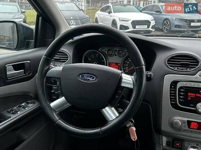 Черный Форд Фокус, объемом двигателя 1.6 л и пробегом 208 тыс. км за 6490 $, фото 24 на Automoto.ua