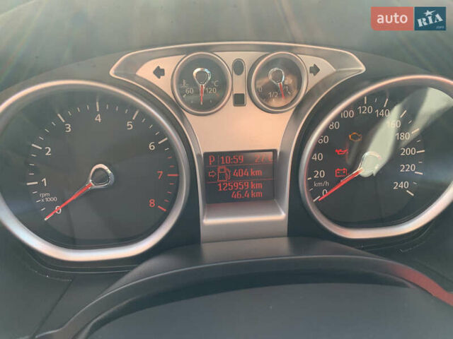 Черный Форд Фокус, объемом двигателя 1.6 л и пробегом 126 тыс. км за 7200 $, фото 10 на Automoto.ua