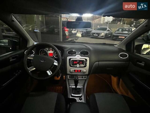 Черный Форд Фокус, объемом двигателя 1.6 л и пробегом 207 тыс. км за 7490 $, фото 24 на Automoto.ua