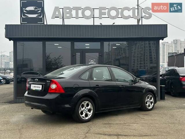 Черный Форд Фокус, объемом двигателя 1.6 л и пробегом 208 тыс. км за 6490 $, фото 7 на Automoto.ua