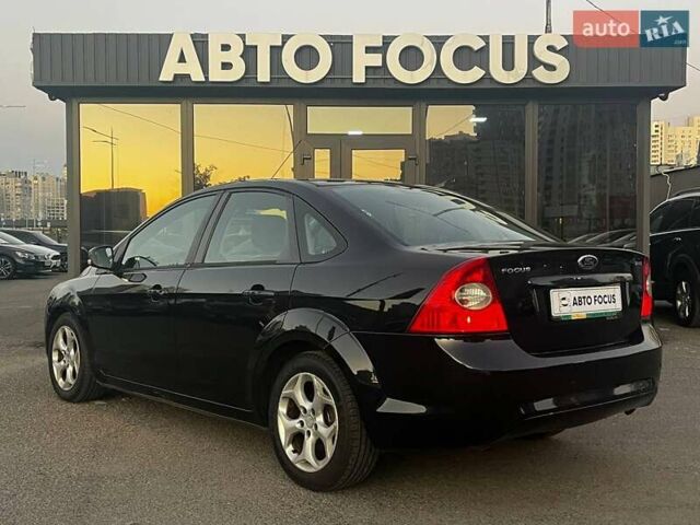 Черный Форд Фокус, объемом двигателя 1.6 л и пробегом 207 тыс. км за 7490 $, фото 3 на Automoto.ua