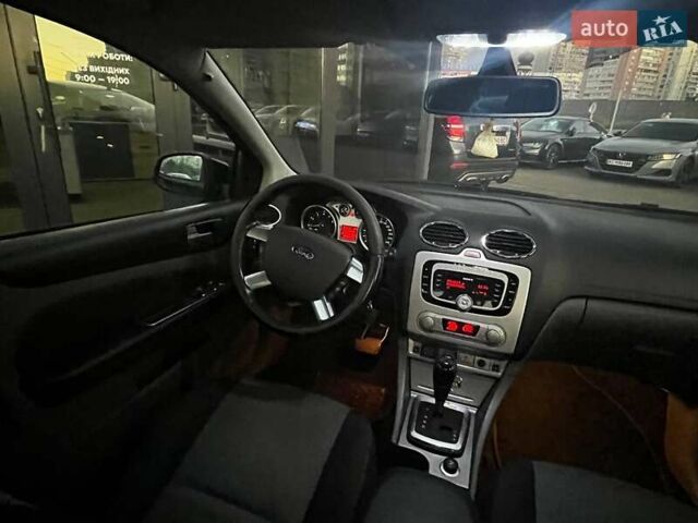 Черный Форд Фокус, объемом двигателя 1.6 л и пробегом 207 тыс. км за 7490 $, фото 26 на Automoto.ua