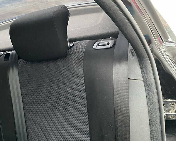 Черный Форд Фокус, объемом двигателя 2 л и пробегом 233 тыс. км за 6200 $, фото 8 на Automoto.ua