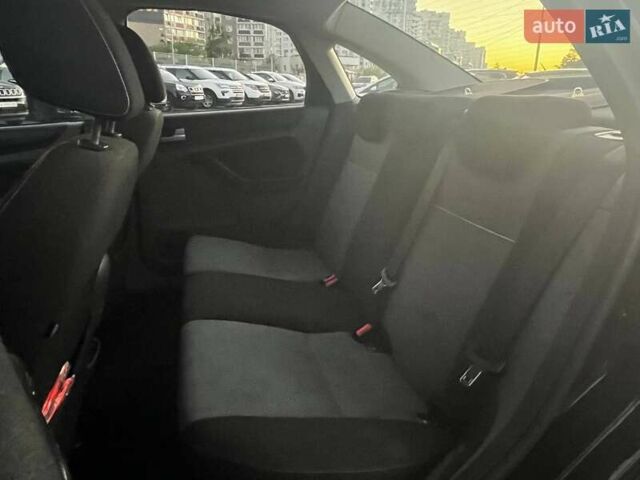 Черный Форд Фокус, объемом двигателя 1.6 л и пробегом 207 тыс. км за 7490 $, фото 8 на Automoto.ua
