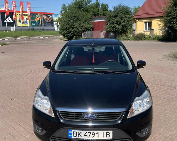 Черный Форд Фокус, объемом двигателя 1.6 л и пробегом 126 тыс. км за 7200 $, фото 11 на Automoto.ua