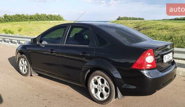 Черный Форд Фокус, объемом двигателя 1.6 л и пробегом 211 тыс. км за 6800 $, фото 29 на Automoto.ua