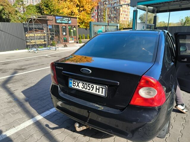 Чорний Форд Фокус, об'ємом двигуна 1.6 л та пробігом 213 тис. км за 5300 $, фото 4 на Automoto.ua
