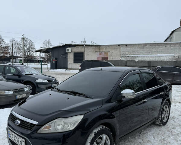 Черный Форд Фокус, объемом двигателя 1.6 л и пробегом 216 тыс. км за 4950 $, фото 1 на Automoto.ua