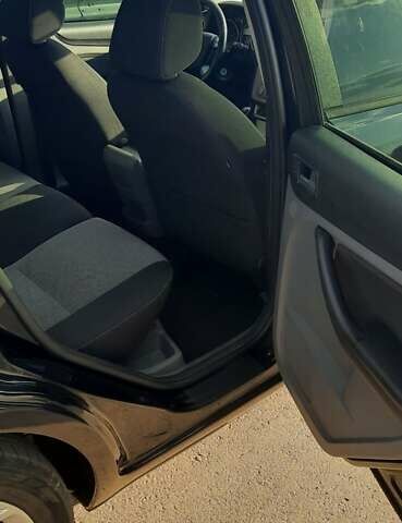 Черный Форд Фокус, объемом двигателя 1.6 л и пробегом 211 тыс. км за 6800 $, фото 17 на Automoto.ua