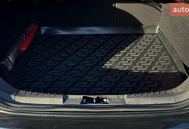 Черный Форд Фокус, объемом двигателя 2 л и пробегом 57 тыс. км за 9800 $, фото 19 на Automoto.ua