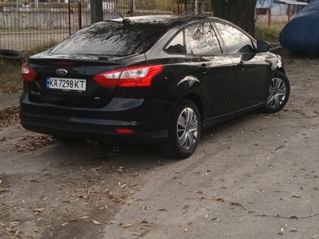 Черный Форд Фокус, объемом двигателя 2 л и пробегом 220 тыс. км за 6000 $, фото 3 на Automoto.ua