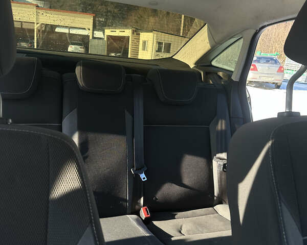 Чорний Форд Фокус, об'ємом двигуна 1.6 л та пробігом 317 тис. км за 6000 $, фото 17 на Automoto.ua