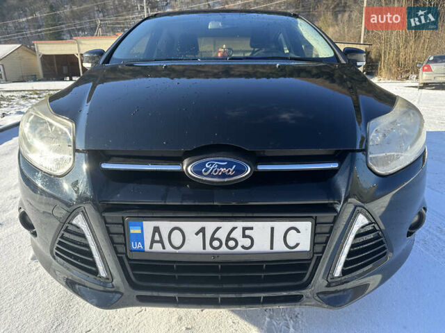 Чорний Форд Фокус, об'ємом двигуна 1.6 л та пробігом 317 тис. км за 6000 $, фото 2 на Automoto.ua