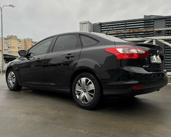 Чорний Форд Фокус, об'ємом двигуна 2 л та пробігом 347 тис. км за 5799 $, фото 13 на Automoto.ua