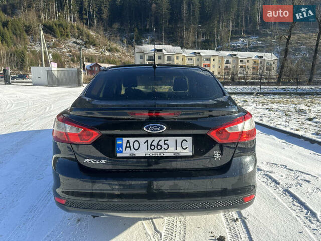 Чорний Форд Фокус, об'ємом двигуна 1.6 л та пробігом 317 тис. км за 6000 $, фото 5 на Automoto.ua