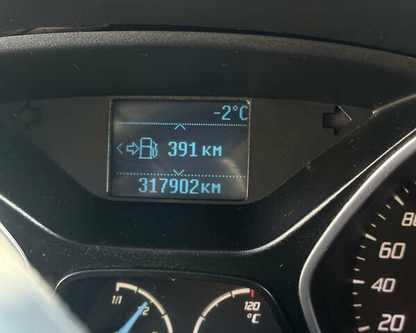 Чорний Форд Фокус, об'ємом двигуна 1.6 л та пробігом 317 тис. км за 6000 $, фото 20 на Automoto.ua