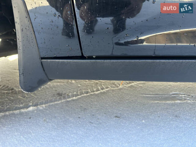 Чорний Форд Фокус, об'ємом двигуна 1.6 л та пробігом 317 тис. км за 6000 $, фото 3 на Automoto.ua