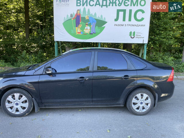 Черный Форд Фокус, объемом двигателя 2 л и пробегом 220 тыс. км за 6000 $, фото 3 на Automoto.ua