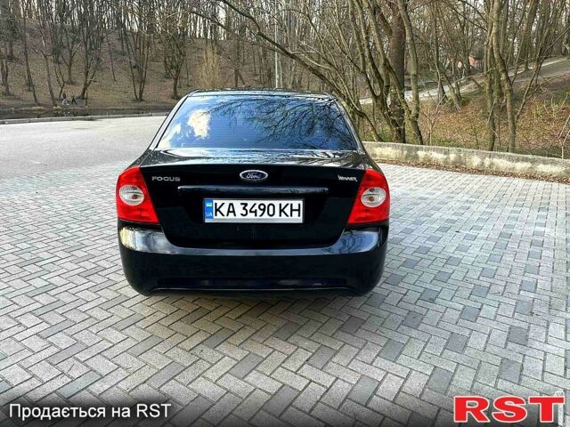 Черный Форд Фокус, объемом двигателя 1.6 л и пробегом 180 тыс. км за 5700 $, фото 2 на Automoto.ua