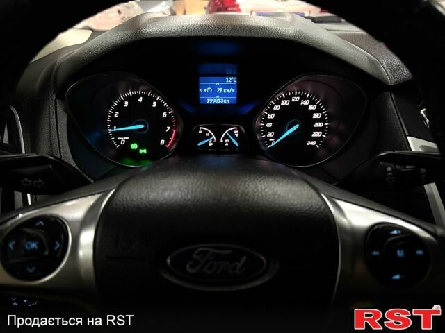 Черный Форд Фокус, объемом двигателя 1.6 л и пробегом 199 тыс. км за 7800 $, фото 13 на Automoto.ua