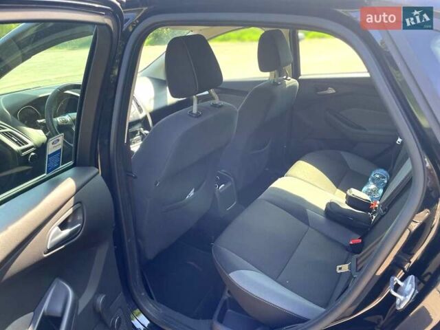 Чорний Форд Фокус, об'ємом двигуна 1.6 л та пробігом 139 тис. км за 9700 $, фото 7 на Automoto.ua