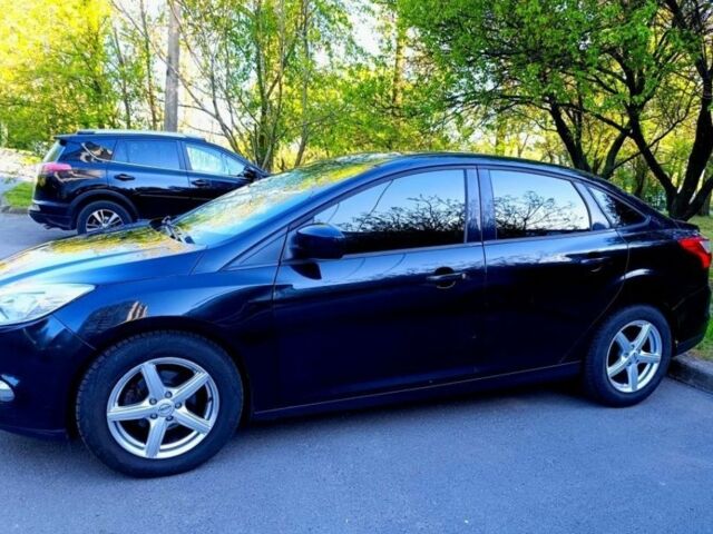 Черный Форд Фокус, объемом двигателя 2 л и пробегом 182 тыс. км за 6000 $, фото 7 на Automoto.ua