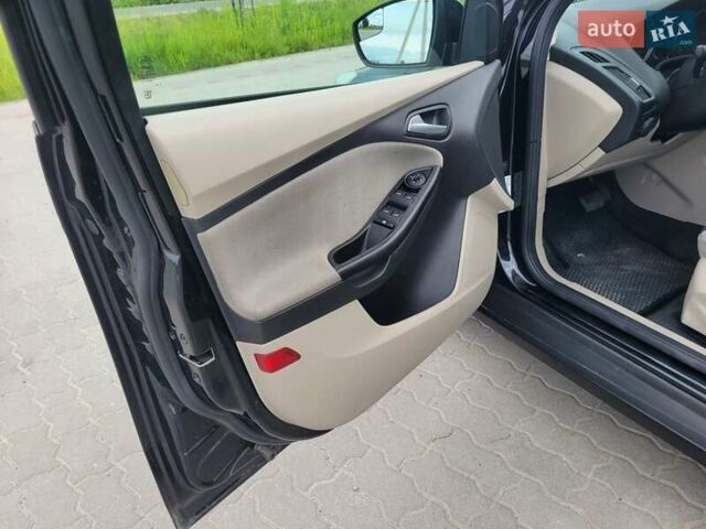 Черный Форд Фокус, объемом двигателя 2 л и пробегом 225 тыс. км за 5500 $, фото 24 на Automoto.ua