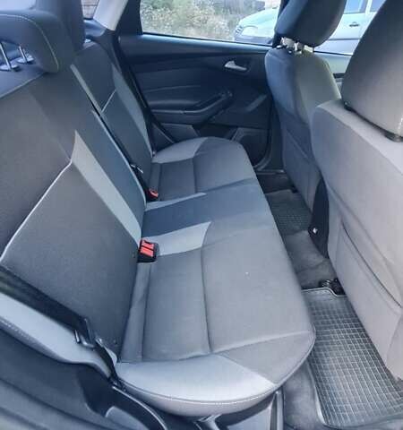 Форд Фокус 2012 в Запорожье на Automoto.ua Черный Форд Фокус, объемом двигателя 2 л и пробегом 159 тыс. км за 7000 $, фото 13 на Automoto.ua