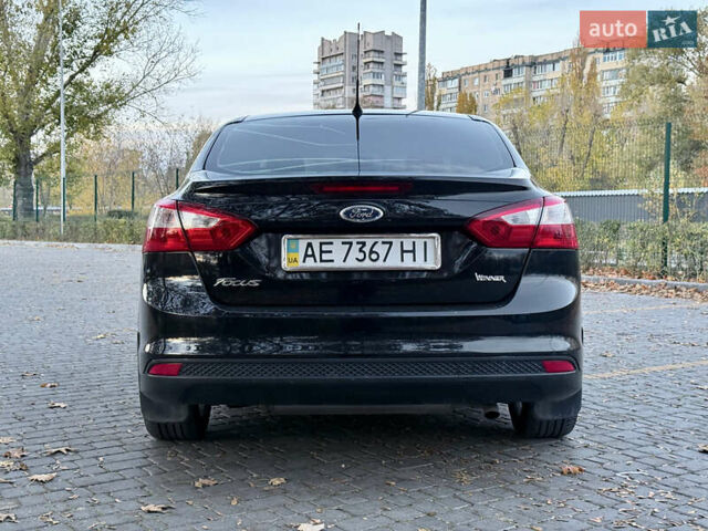Черный Форд Фокус, объемом двигателя 1.6 л и пробегом 121 тыс. км за 7900 $, фото 6 на Automoto.ua