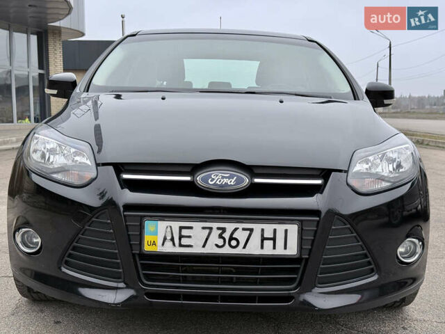 Черный Форд Фокус, объемом двигателя 1.6 л и пробегом 121 тыс. км за 7900 $, фото 1 на Automoto.ua