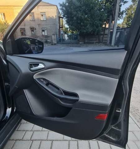 Форд Фокус 2012 в Запорожье на Automoto.ua Черный Форд Фокус, объемом двигателя 2 л и пробегом 159 тыс. км за 7000 $, фото 19 на Automoto.ua