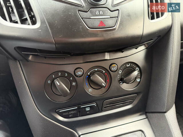 Черный Форд Фокус, объемом двигателя 2 л и пробегом 110 тыс. км за 5799 $, фото 17 на Automoto.ua