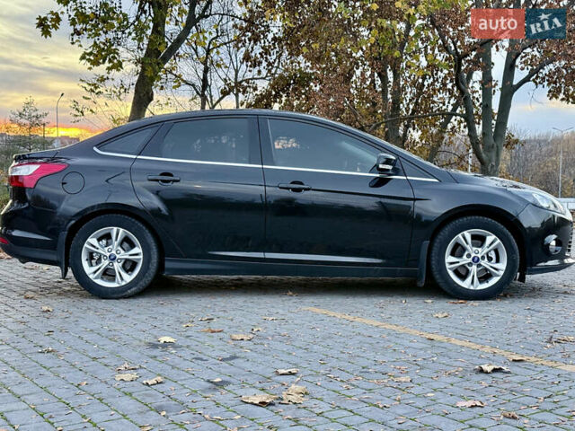 Черный Форд Фокус, объемом двигателя 1.6 л и пробегом 121 тыс. км за 7900 $, фото 2 на Automoto.ua