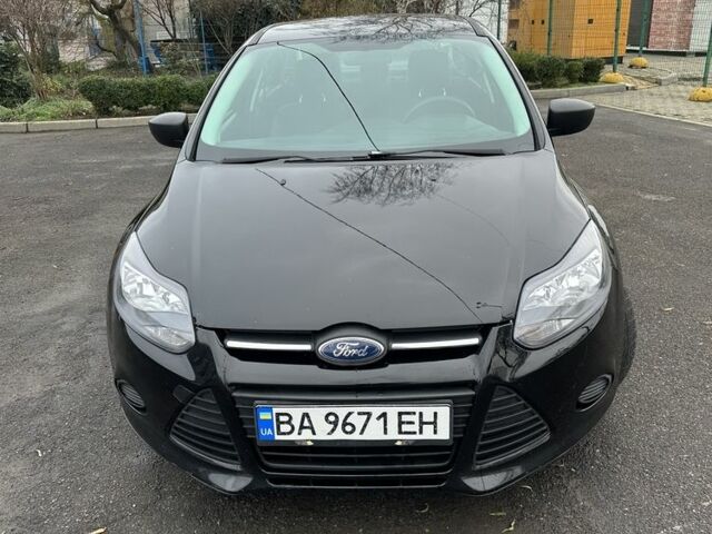 Черный Форд Фокус, объемом двигателя 2 л и пробегом 100 тыс. км за 6000 $, фото 2 на Automoto.ua