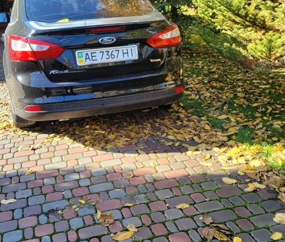 Чорний Форд Фокус, об'ємом двигуна 1.6 л та пробігом 121 тис. км за 7200 $, фото 2 на Automoto.ua