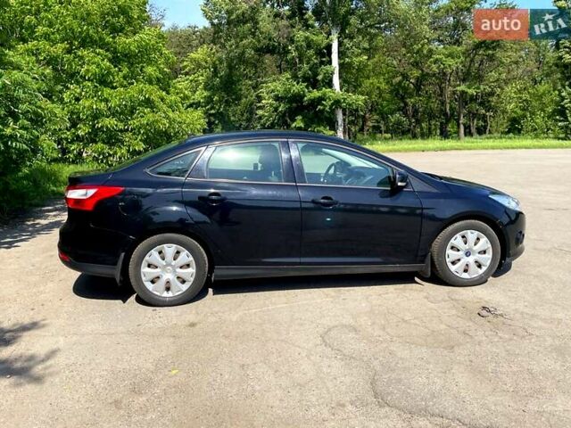 Чорний Форд Фокус, об'ємом двигуна 1.6 л та пробігом 139 тис. км за 9700 $, фото 2 на Automoto.ua