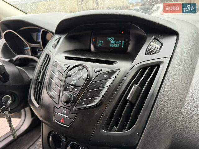 Черный Форд Фокус, объемом двигателя 2 л и пробегом 110 тыс. км за 5799 $, фото 15 на Automoto.ua