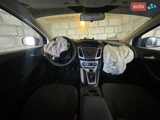 Чорний Форд Фокус, об'ємом двигуна 1.6 л та пробігом 58 тис. км за 3500 $, фото 13 на Automoto.ua