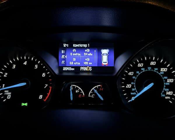 Форд Фокус 2013 в Днепре (Днепропетровске) на Automoto.ua Черный Форд Фокус, объемом двигателя 2 л и пробегом 221 тыс. км за 8000 $, фото 6 на Automoto.ua