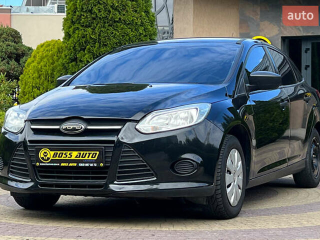 Форд Фокус 2013 в Львове на Automoto.ua Черный Форд Фокус, объемом двигателя 2 л и пробегом 230 тыс. км за 6999 $, фото 2 на Automoto.ua