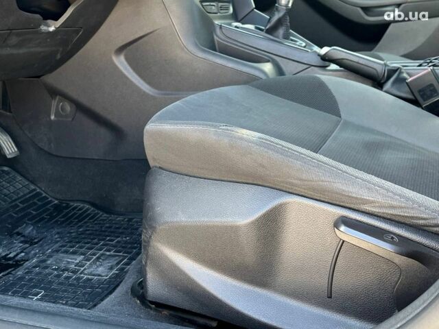 Черный Форд Фокус, объемом двигателя 2 л и пробегом 184 тыс. км за 6940 $, фото 41 на Automoto.ua